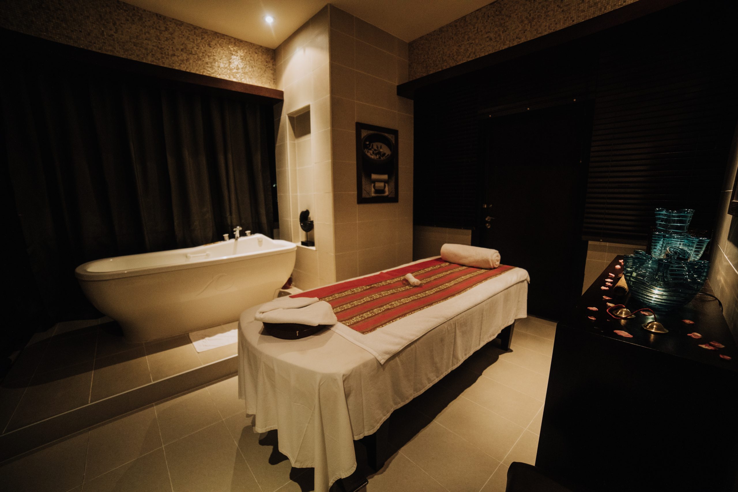 a photo of Le Spa's massage establishment.